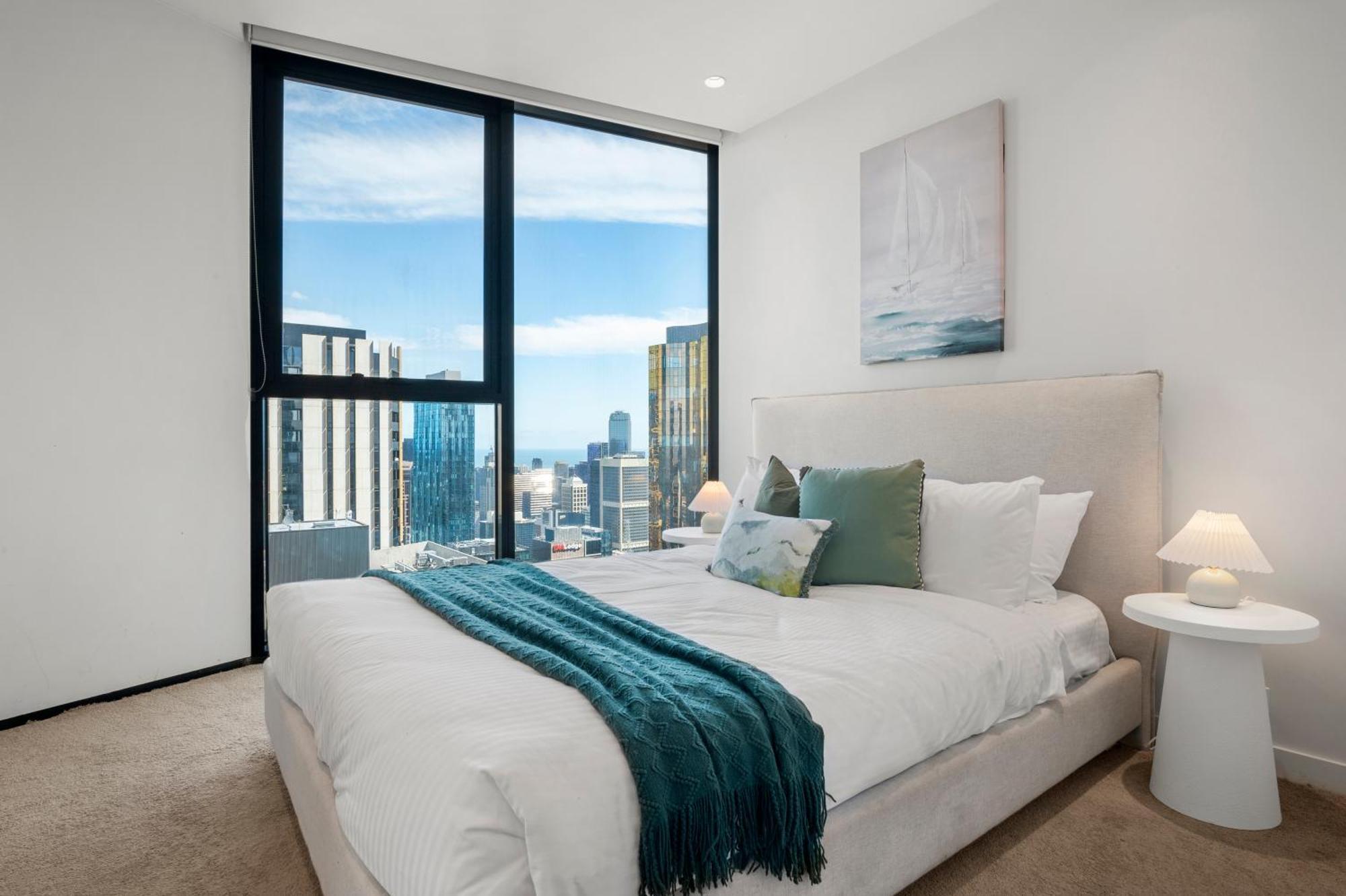 Apartment Gorgeous Views 59th Floor 2br With Pool & Gym